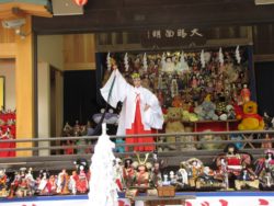 6月5日 （日）所沢神明社で人形供養祭